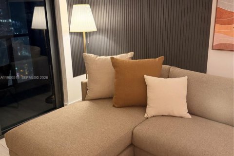 Copropriété à louer à Miami, Floride: 1 chambre, 66.24 m2 № 2153090 - photo 5