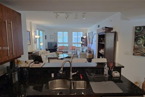 Copropriété à vendre à Miami, Floride: 2 chambres, 123.56 m2 № 2084564 - photo 6