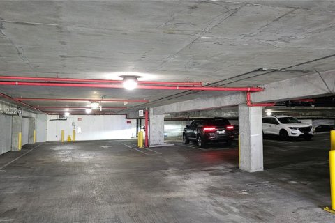 Copropriété à vendre à Miami, Floride: 2 chambres, 123.56 m2 № 2084564 - photo 29