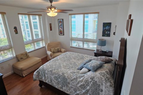 Copropriété à vendre à Miami, Floride: 2 chambres, 123.56 m2 № 2084564 - photo 11