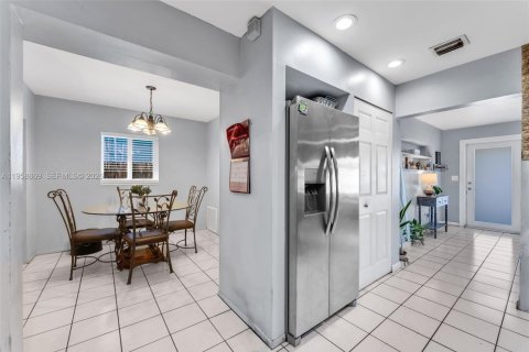 Купить виллу или дом в Окленд-Парк, Флорида 3 спальни, 146.04м2, № 2024237 - фото 7