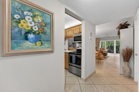 Купить кондоминиум в Маргит, Флорида 3 комнаты, 91.97м2, № 2242528 - фото 7