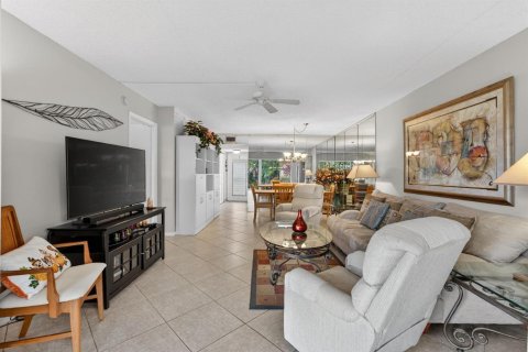 Купить кондоминиум в Маргит, Флорида 3 комнаты, 91.97м2, № 2242528 - фото 11