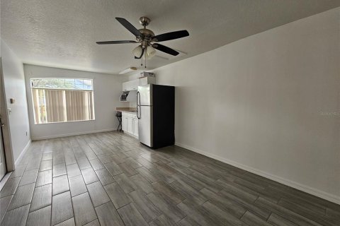 Adosado en alquiler en Davenport, Florida, 1 dormitorio, 65.03 m2 № 1905153 - foto 5