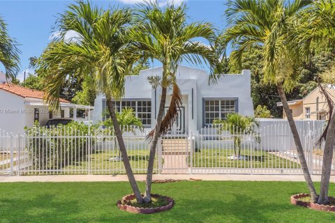 Villa ou maison à vendre à Miami, Floride: 3 chambres, 132.66 m2 № 1768355 - photo 27
