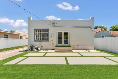 Villa ou maison à vendre à Miami, Floride: 3 chambres, 132.66 m2 № 1768355 - photo 19