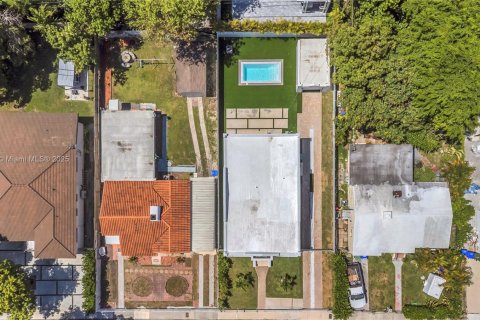 Villa ou maison à vendre à Miami, Floride: 3 chambres, 132.66 m2 № 1768355 - photo 29