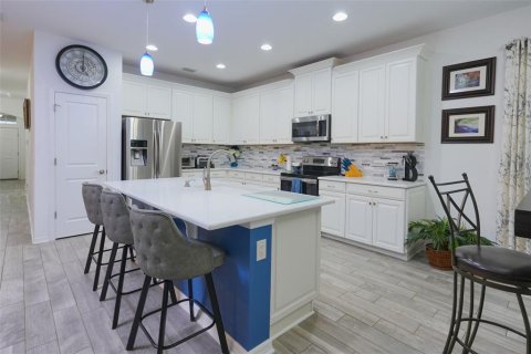 Casa en venta en Bradenton, Florida, 4 dormitorios, 216.46 m2 № 2386318 - foto 9