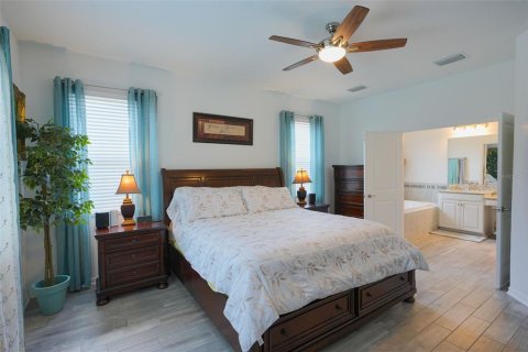 Casa en venta en Bradenton, Florida, 4 dormitorios, 216.46 m2 № 2386318 - foto 14