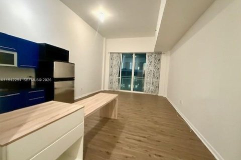 Снять в аренду кондоминиум в Майами, Флорида 47.01м2, № 2002633 - фото 4