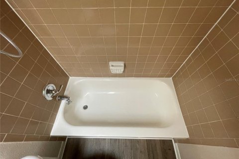 Appartement à louer à Lakeland, Floride: 2 chambres, 93.37 m2 № 2234491 - photo 17
