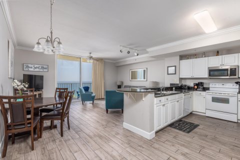 Condominio en venta en Panama City Beach, Florida, 1 dormitorio, 86.77 m2 № 562040 - foto 1