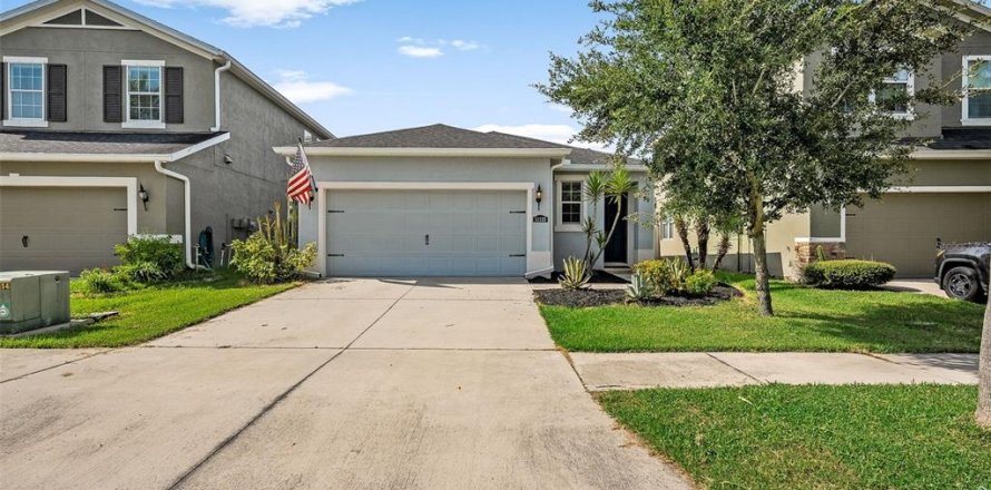 Casa en Riverview, Florida 3 dormitorios, 141.12 m2 № 1917727
