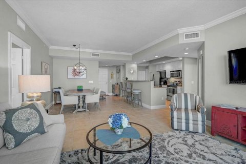 Condo in Sarasota, Florida, 2 bedrooms № 2106445 - photo 14