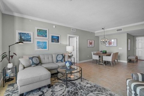 Condo in Sarasota, Florida, 2 bedrooms № 2106445 - photo 7