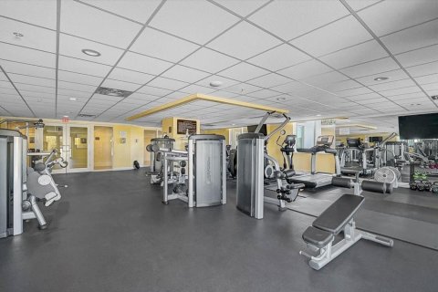 Condo in Sarasota, Florida, 2 bedrooms № 2106445 - photo 26