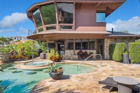 House in New Smyrna Beach, Florida 5 bedrooms, 756.04 sq.m. № 2213108 - photo 6