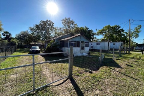 Casa en venta en Dade City, Florida, 2 dormitorios, 46.45 m2 № 1914317 - foto 1