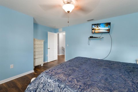 House in Palmetto, Florida 5 bedrooms, 268.39 sq.m. № 1508602 - photo 23