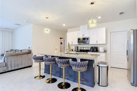 Villa ou maison à vendre à Davenport, Floride: 5 chambres, 234.3 m2 № 2134263 - photo 7