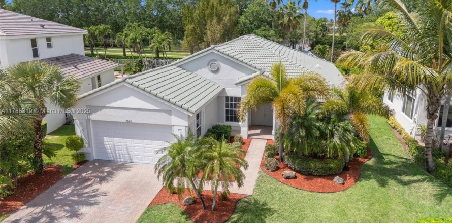 House in Wellington, Florida 5 bedrooms, 262.08 sq.m. № 1665034