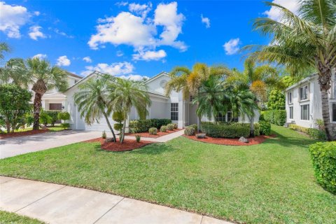 House in Wellington, Florida 5 bedrooms, 262.08 sq.m. № 1665034 - photo 10
