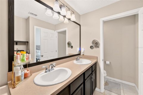 Adosado en venta en Orlando, Florida, 2 dormitorios, 131.64 m2 № 2391199 - foto 15