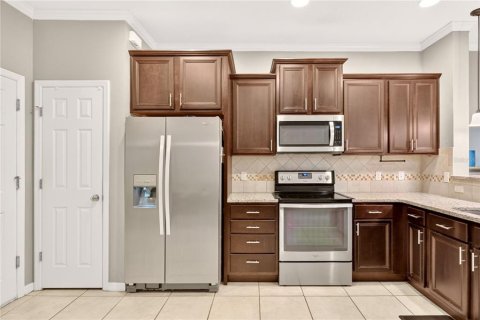 Adosado en venta en Orlando, Florida, 2 dormitorios, 131.64 m2 № 2391199 - foto 8