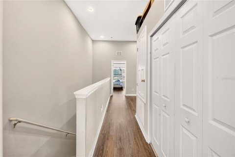 Adosado en venta en Orlando, Florida, 2 dormitorios, 131.64 m2 № 2391199 - foto 10