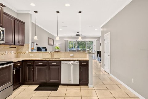 Adosado en venta en Orlando, Florida, 2 dormitorios, 131.64 m2 № 2391199 - foto 30
