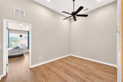 Adosado en venta en Orlando, Florida, 2 dormitorios, 131.64 m2 № 2391199 - foto 18