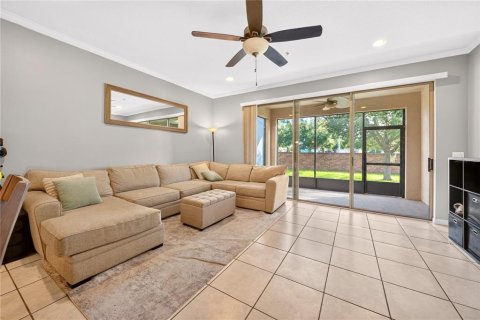 Adosado en venta en Orlando, Florida, 2 dormitorios, 131.64 m2 № 2391199 - foto 3