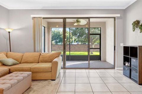 Adosado en venta en Orlando, Florida, 2 dormitorios, 131.64 m2 № 2391199 - foto 26