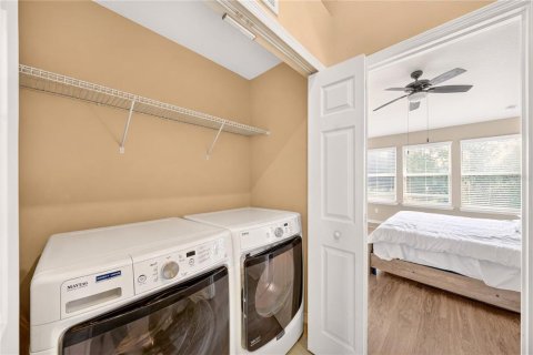 Adosado en venta en Orlando, Florida, 2 dormitorios, 131.64 m2 № 2391199 - foto 17