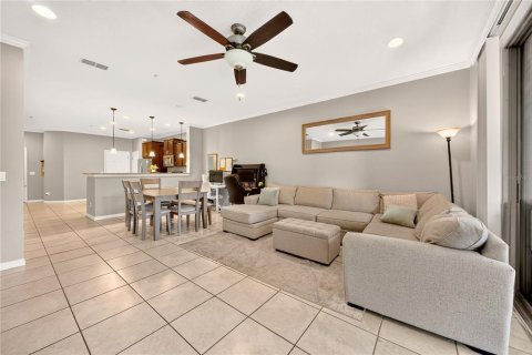 Adosado en venta en Orlando, Florida, 2 dormitorios, 131.64 m2 № 2391199 - foto 29