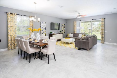 Villa ou maison à vendre à Davenport, Floride: 4 chambres, 186.36 m2 № 2200911 - photo 4