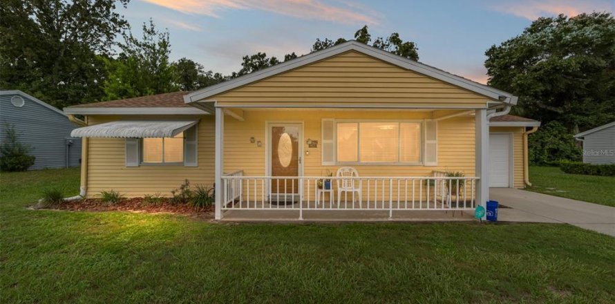 Casa en Ocala, Florida 2 dormitorios, 113.71 m2 № 1906709
