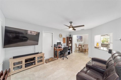 Casa en venta en Ocala, Florida, 2 dormitorios, 113.71 m2 № 1906709 - foto 16