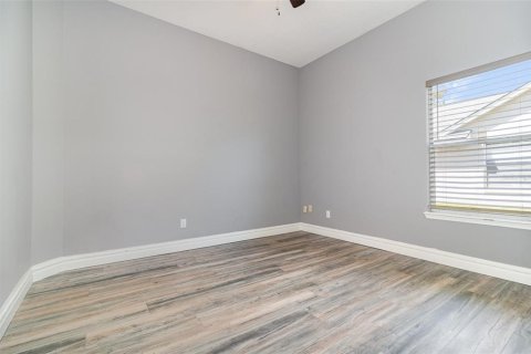 Casa en venta en Lake Mary, Florida, 4 dormitorios, 230.21 m2 № 1550350 - foto 27