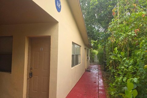 Apartment in Fort Lauderdale, Florida 2 bedrooms, 288.55 sq.m. № 2253446 - photo 3