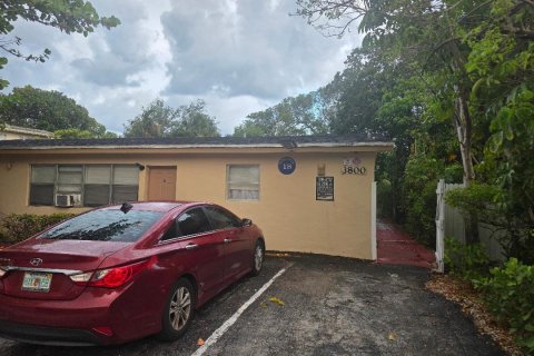 Apartment in Fort Lauderdale, Florida 2 bedrooms, 288.55 sq.m. № 2253446 - photo 2