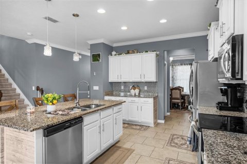 Casa en venta en Clermont, Florida, 5 dormitorios, 267.74 m2 № 1885155 - foto 11