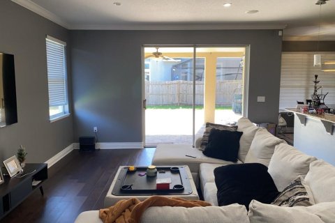House in Orlando, Florida 4 bedrooms, 274.15 sq.m. № 2391576 - photo 7