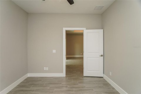 Casa en alquiler en Kissimmee, Florida, 4 dormitorios, 155.15 m2 № 1853818 - foto 12