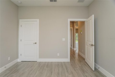 Casa en alquiler en Kissimmee, Florida, 4 dormitorios, 155.15 m2 № 1853818 - foto 13
