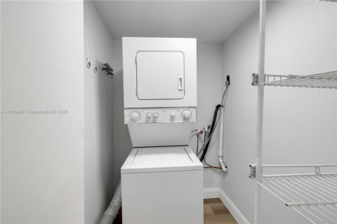 Купить кондоминиум в Авентура, Флорида 2 спальни, 149.57м2, № 1880077 - фото 14