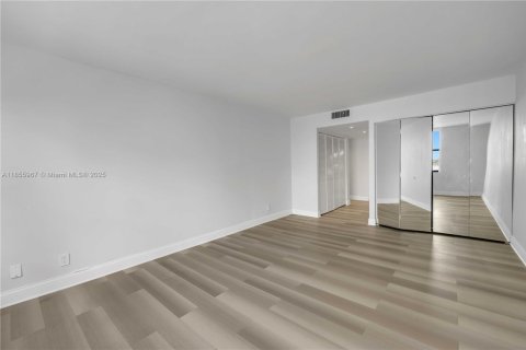 Купить кондоминиум в Авентура, Флорида 2 спальни, 149.57м2, № 1880077 - фото 20