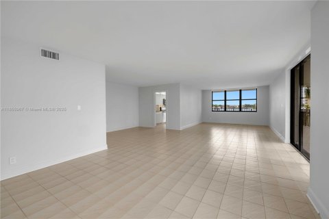 Купить кондоминиум в Авентура, Флорида 2 спальни, 149.57м2, № 1880077 - фото 9