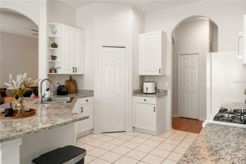 Casa en venta en Clermont, Florida, 3 dormitorios, 193.05 m2 № 1560433 - foto 8