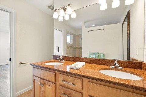 Villa ou maison à vendre à New Smyrna Beach, Floride: 3 chambres, 212.56 m2 № 2430830 - photo 14